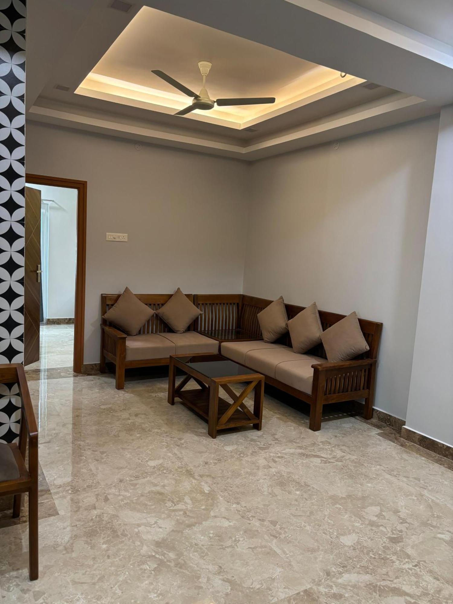 Srirangam Nandavanam Service Apartments Tiruchirappalli Dış mekan fotoğraf