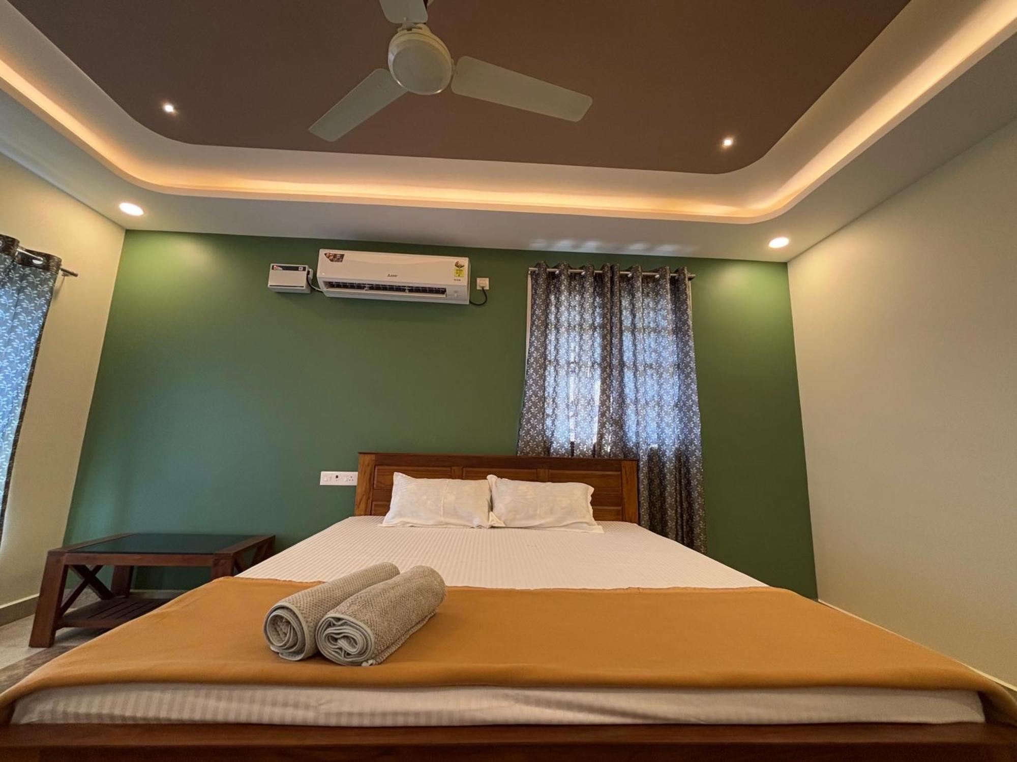 Srirangam Nandavanam Service Apartments Tiruchirappalli Dış mekan fotoğraf